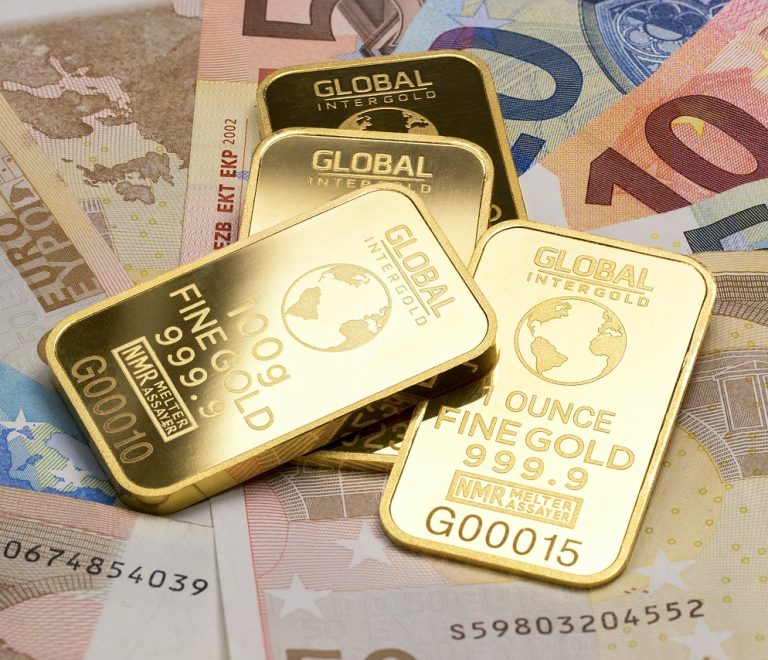 gold-is-money-2430052_1280