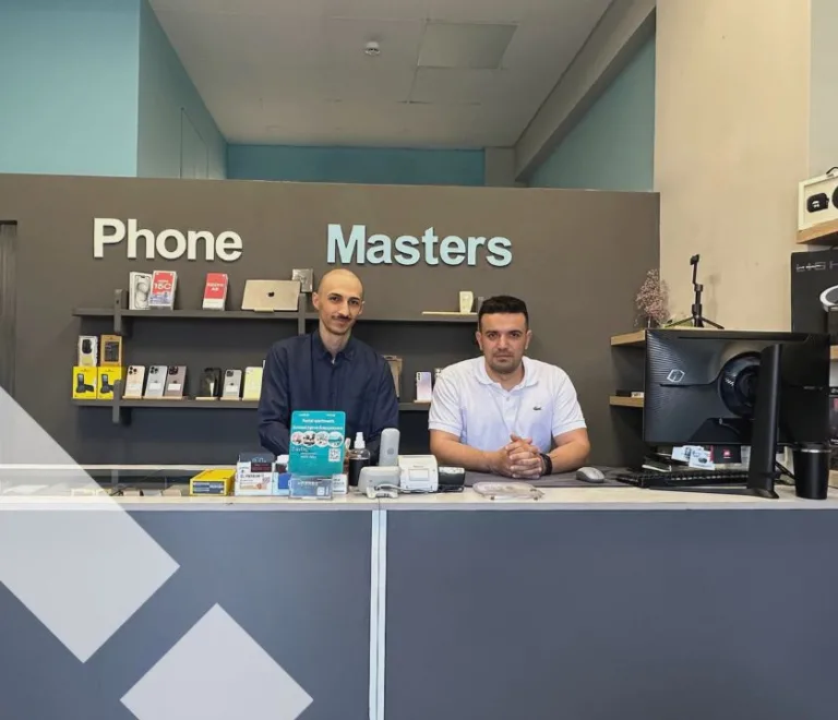 inpage-business-story-47-phone-masters