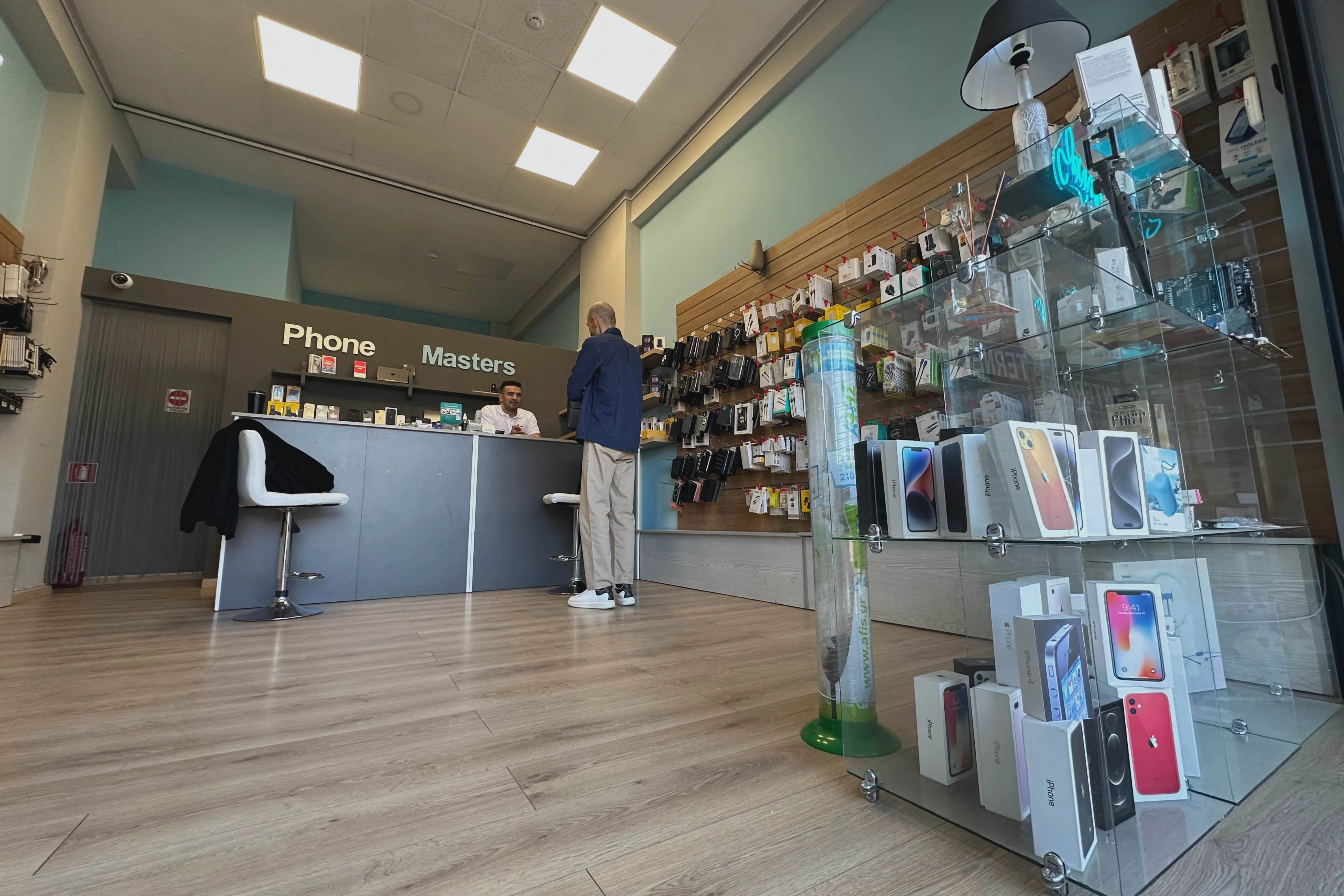 business-story-47-phone-masters-xwros